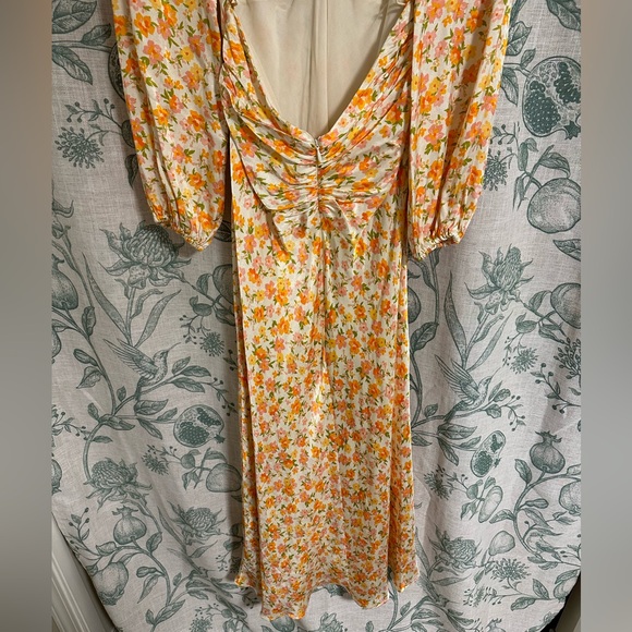 Ever New Billie Satin Tie Midi Dress โ  US 6 - Picture 10 of 14